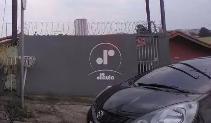 Casa à venda em Santo André-SP, Jardim Ipanema: 3 quartos, 2 salas, 2 banheiros, 3 vagas de garagem, 112m². Imperdível!