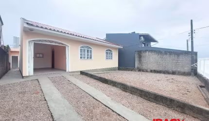 Casa com 2 quartos para alugar na Rua Carlos Drummond de Andrade, 2946, Real Parque, São José, 95 m2 por R$ 2.900