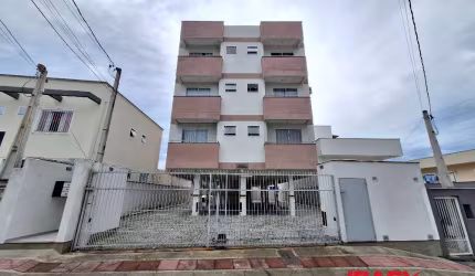 Apartamento com 2 quartos para alugar na Rua Dezesseis de Julho, 209, Caminho Novo, Palhoça, 55 m2 por R$ 2.200
