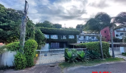 Casa para alugar na Rua Quatorze de Julho, 746, Estreito, Florianópolis, 500 m2 por R$ 9.800