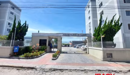 Apartamento com 2 quartos para alugar na Rua Bom Pastor, 981, Ipiranga, São José, 60 m2 por R$ 1.900