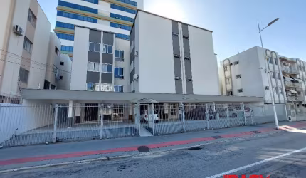 Apartamento com 1 quarto para alugar na Avenida Lédio João Martins, 1127, Kobrasol, São José, 43 m2 por R$ 2.000