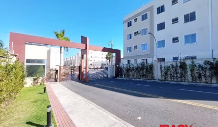 Apartamento com 2 quartos para alugar na Wenceslau Evaristo Silva / Br 101, 4261, Serraria, São José, 40 m2 por R$ 1.850