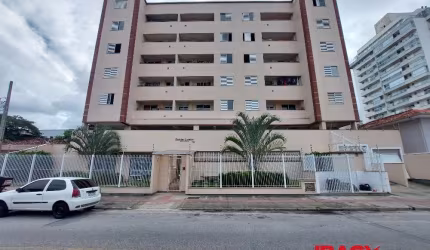 Apartamento com 3 quartos para alugar na Rua Eugênio Portela, 32, Barreiros, São José, 63 m2 por R$ 1.900