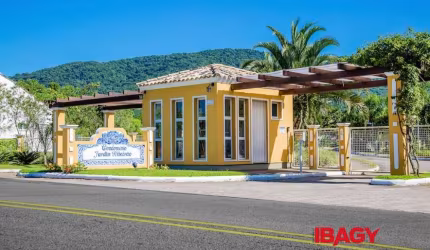 Casa com 3 quartos para alugar na Rodovia Baldicero Filomeno, 3633, Ribeirão da Ilha, Florianópolis por R$ 8.200