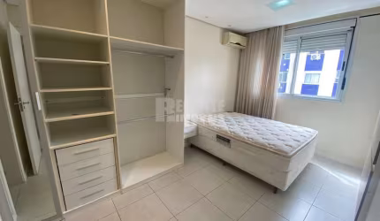 Excelente apartamento com 2 dormitórios no bairro Itacorubi!