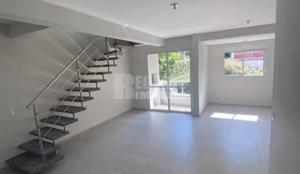 Cobertura duplex 3 dormitórios no bairro Itacorubi Florianopolis