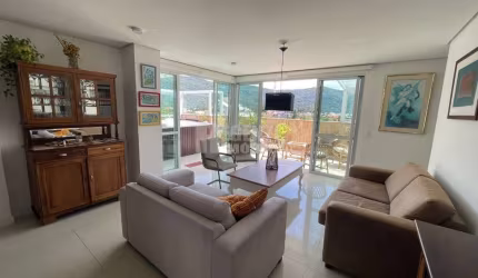 Incrível apartamento duplex com 4 dormitórios na Praia dos Açores!