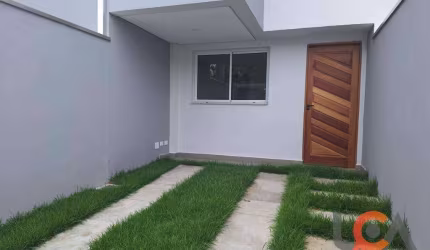 Sobrado com 2 dormitórios à venda, 74 m² por R$ 399.000,00 - Pontal de Santa Marina - Caraguatatuba/SP