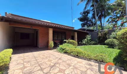 Casa com 3 dormitórios à venda, 200 m² por R$ 650.000 - Martim de Sá - Caraguatatuba/SP