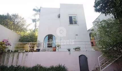 Sobrado a venda, Vila Madalena, 3 dormitórios, 3 suítes, 4 vagas, R$ 4.000.000,00