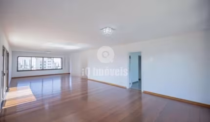 Cobertura Duplex no Alto Da Boa Vista, recem reformada todas  suítes com terraço, piscina privativa.