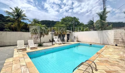 Casa Balneário Praia do Pernambuco com 5 quartos à venda por R$ 850.000 - Imobiliária Guarujá