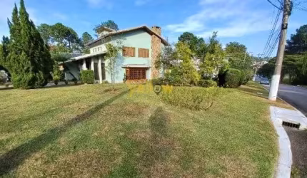 Casa em Condomínio Fechado em Alphaville com 320m², 4 dormitórios e 2 suítes - Venda por R$ 3.200.000 e locação por R$ 14.000