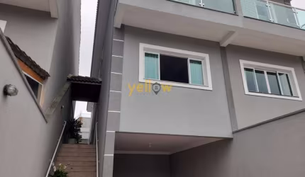 Casa de 150M² 3 dormitórios sendo 3 suítes, 4 banheiros a venda  por R$1.350.000,00 e locação R$5.100