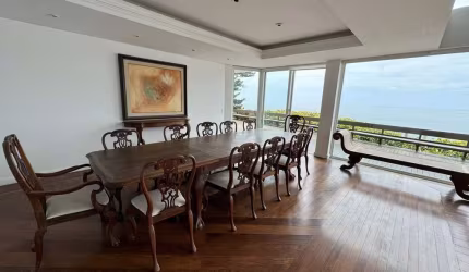 Casa espetacular na Av. Niemeyer, com 4 quartos, 2 suites e 3 vagas, em São Conrado