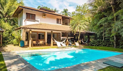 Casa  à venda por R$ 14.000.000 - Iporanga - Guarujá/SP