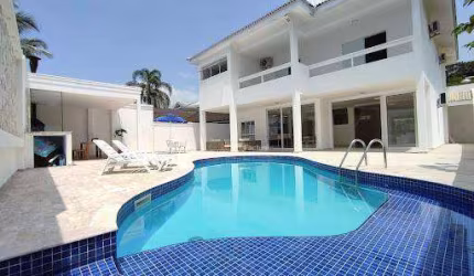 Casa com 6 dormitórios à venda, 421 m² por R$ 2.700.000,00 - Acapulco - Guarujá/SP