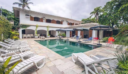 Casa Para Confraternização, Aniversário Valor Sob. Consulta 40 Convidados.
