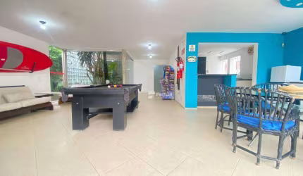 Casa a venda na região do Pernambuco - Guarujá-SP.