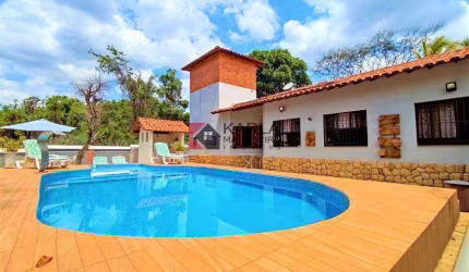 CASA 05 QUARTOS, 03 SUITES, PISCINA E QUADRA LAGOA MANSÕES!!