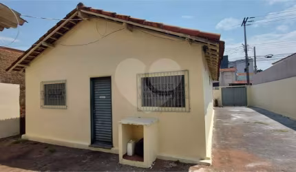 Casa-São Carlos-Cidade Jardim | Ref.: REO624757