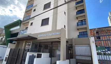Apartamento para venda no Edifício Tolentino.