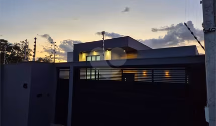 casa a venda no Jardim de Cresci, em São Carlos