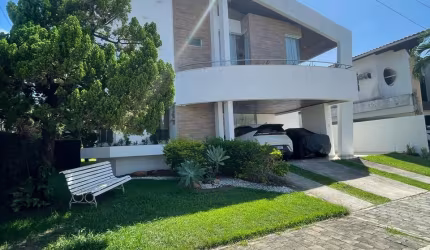 Linda casa duplex com 290m² com 4 quartos no West Park em Candelária Natal RN
