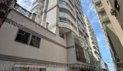 Apartamento quadra mar, Itapema SC