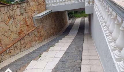 Casa térrea no Jardim São Caetano