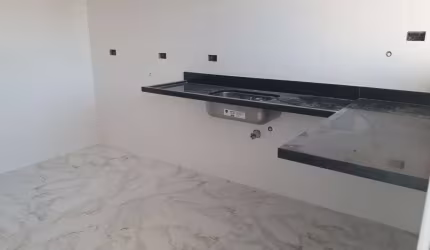 SOBRADO NOVO 3 QUARTOS; 1 SUÍTE, 4 VAGAS         FL21
