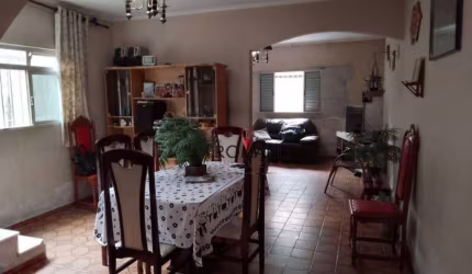 Sobrado com 4 dormitórios à venda, 259 m² por R$ 759.900,00 - Vila das Acácias - Poá/SP