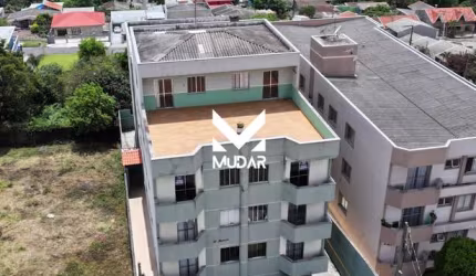 Apartamento Duplex semimobiliado com 4 quartos e 3 vagas – Edificio Morgenster