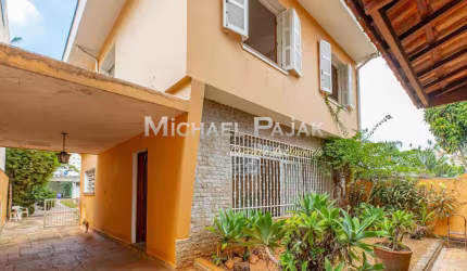 Casa tipo para venda com 3 quartos, sendo 1 suíte