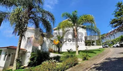 Sobrado com 2 dormitórios à venda, 90 m² por R$ 550.000,00 - Cigarras - São Sebastião/SP