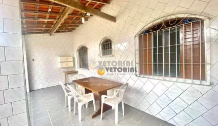 Casa com 2 dormitórios à venda, 97 m² por R$ 440.000,00 - Martim de Sá - Caraguatatuba/SP