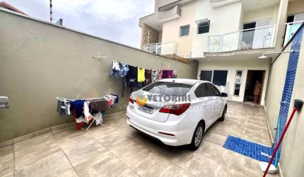 Sobrado com 3 dormitórios à venda, 128 m² por R$ 800.000,00 - Jardim Arua - Caraguatatuba/SP