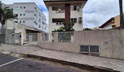 Apartamento com 2 dormitórios à venda, 53 m² por R$ 260.000,00 - Bela Vista - Gaspar/SC