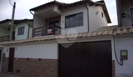 Condomínio com 3 quartos à venda em Campo Grande - RJ
