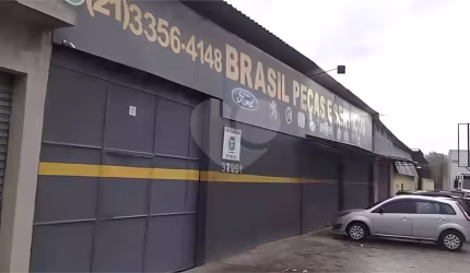 Galpão à venda ou para locação em Campo Grande - RJ