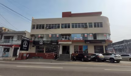 Sala comercial para locação no Estreito.