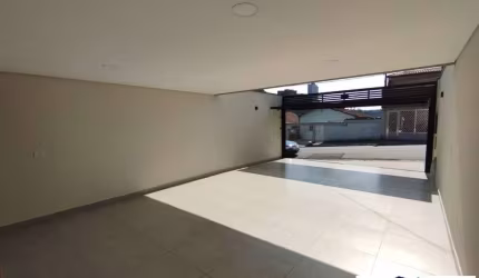 Sobrado novo no Jardim Valdíbia, Bairro Demarchi.