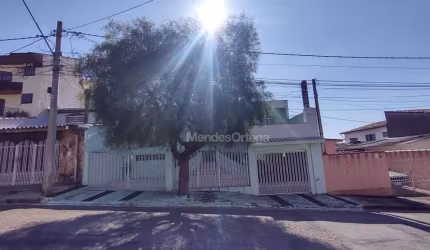 Casa com 3 dormitórios à venda, 403 m² por R$ 1.200.000,00 - Jardim Simus - Sorocaba/SP