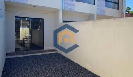 Sobrado Geminado com 2 quartos a venda no bairro Petrópolis, Joinville/SC