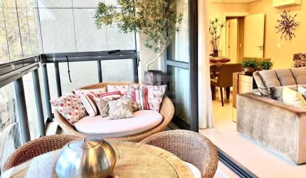 Apartamento Alto Padrão em Hugo Lange, Curitiba/PR