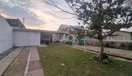 Casa com pátio na Praia Itapeva em Torres RS