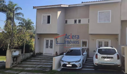 Excelente residência com dois dormitórios, uma suíte, 123 m² AC. - Villas da Granja - Cotia/SP.