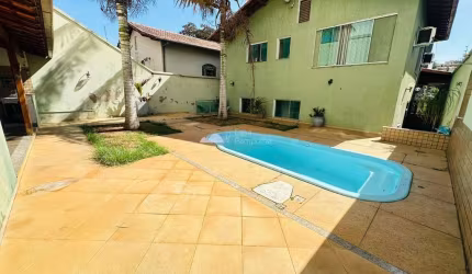 Casa com 4 quartos à venda na Santa Amélia, Belo Horizonte  por R$ 1.400.000