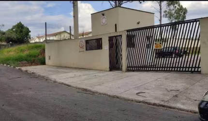 - Excelente Casa no Condomínio Ville de Vie 2 - Cotia